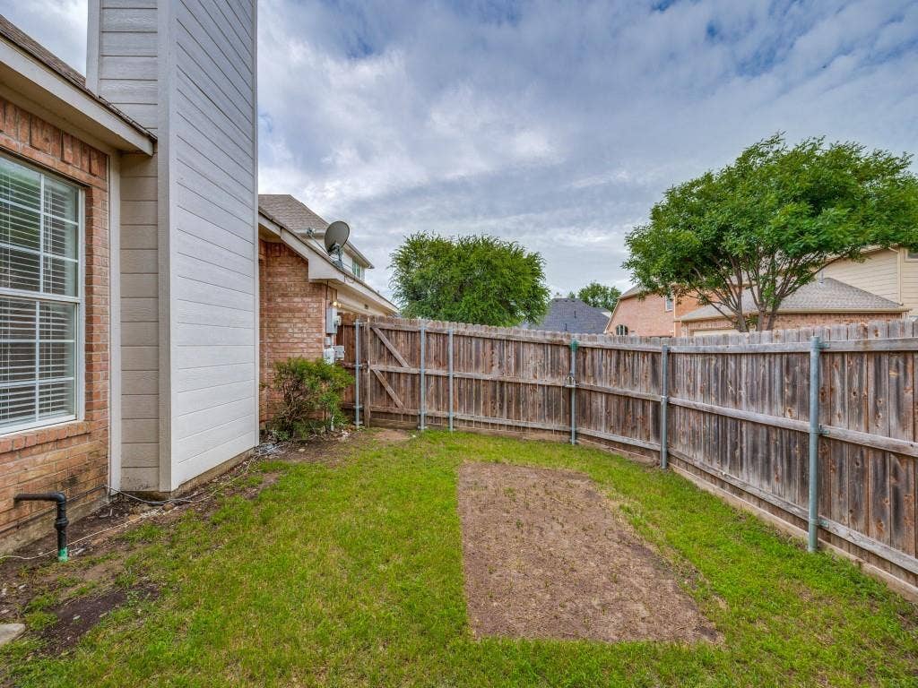 2028 Ravenhurst Drive, Allen, TX 75013 2028 Ravenhurst Drive, Allen, TX 75013