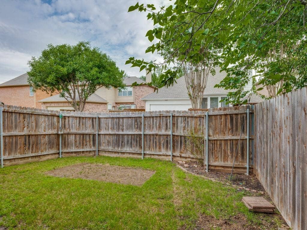 2028 Ravenhurst Drive, Allen, TX 75013 2028 Ravenhurst Drive, Allen, TX 75013