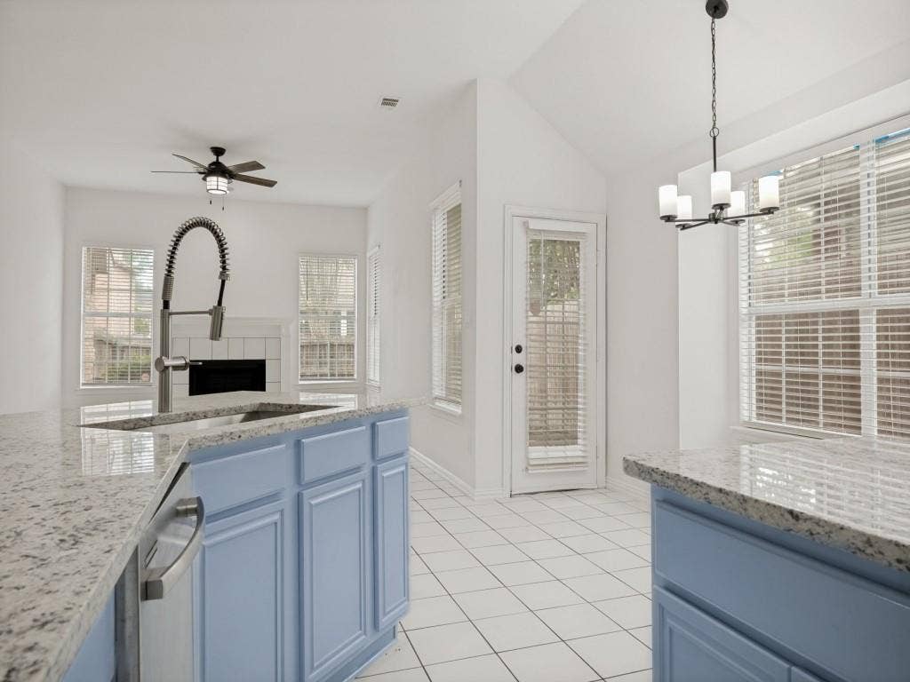 2028 Ravenhurst Drive, Allen, TX 75013 2028 Ravenhurst Drive, Allen, TX 75013