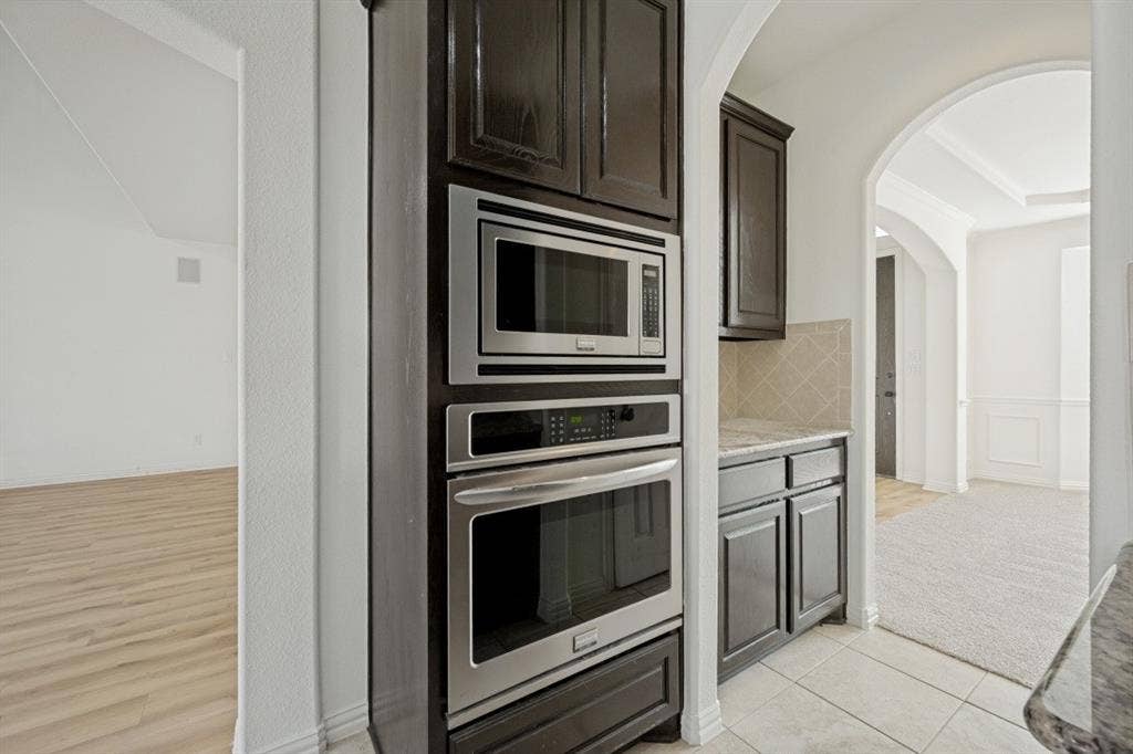 233 Chappellet Street, Kennedale, TX 76060 233 Chappellet Street, Kennedale, TX 76060