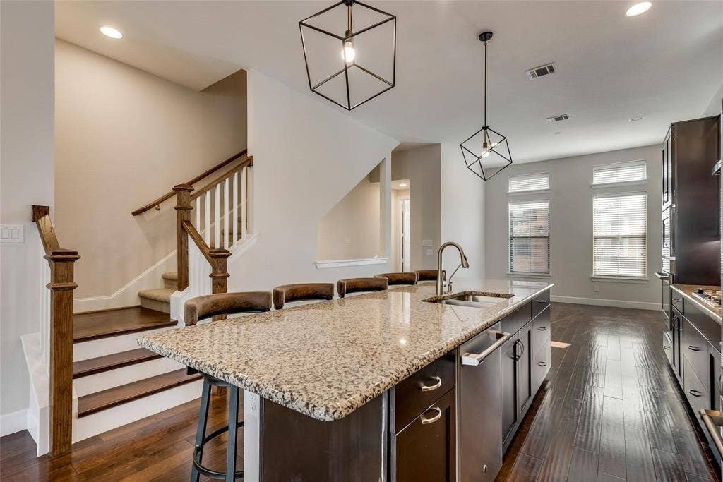 1310 Branchwood Place, Dallas, TX 75215