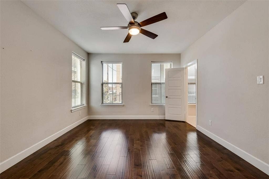 1310 Branchwood Place, Dallas, TX 75215