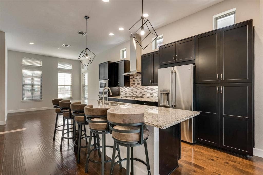 1310 Branchwood Place, Dallas, TX 75215