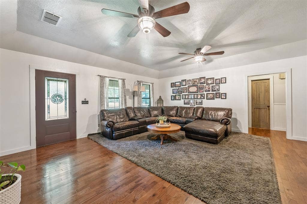 15758 Audrey Lane, Arp, TX 75750 15758 Audrey Lane, Arp, TX 75750