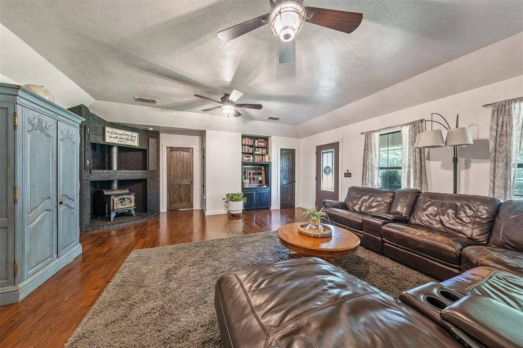 15758 Audrey Lane, Arp, TX 75750 15758 Audrey Lane, Arp, TX 75750