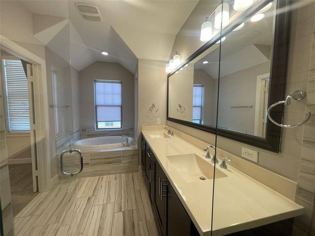 5823 Orion Place, Dallas, TX 75235 5823 Orion Place, Dallas, TX 75235