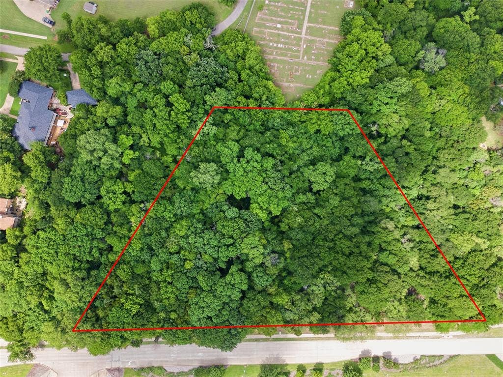 1557 Lake Ridge Parkway, Cedar Hill, TX 75104 1557 Lake Ridge Parkway, Cedar Hill, TX 75104