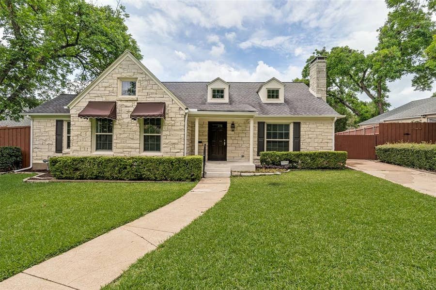 Property photo for 2006 Marydale Drive, Dallas, TX