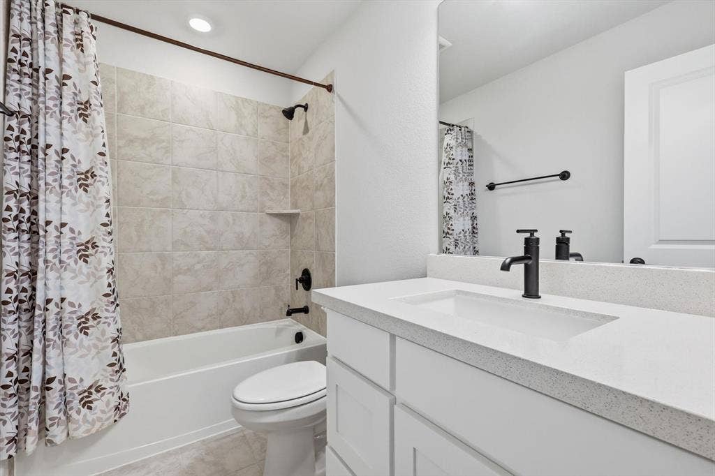 736 Rosemary Road, Argyle, TX 76226 736 Rosemary Road, Argyle, TX 76226