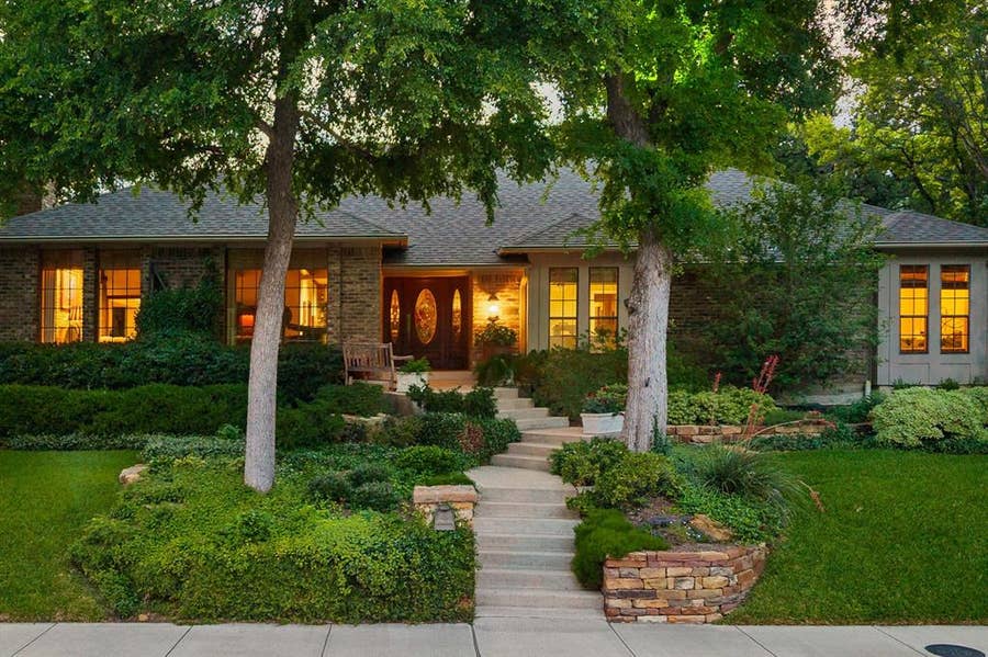 Property photo for 9009 Arbor Park Drive, Dallas, TX