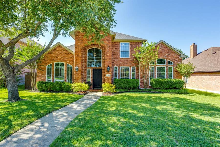 Property photo for 1313 Constellation Drive, Allen, TX