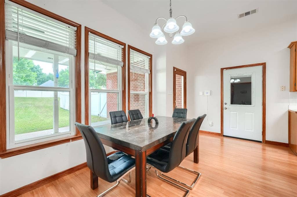 4502 Dexham Road, Rowlett, TX 75088 4502 Dexham Road, Rowlett, TX 75088