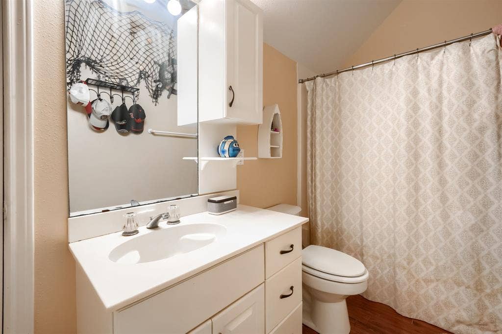 4502 Dexham Road, Rowlett, TX 75088 4502 Dexham Road, Rowlett, TX 75088