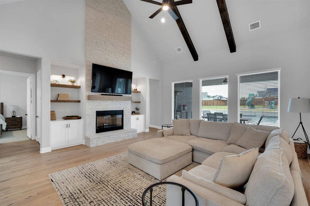 4621 Bonanza Drive, Midlothian, TX 76065