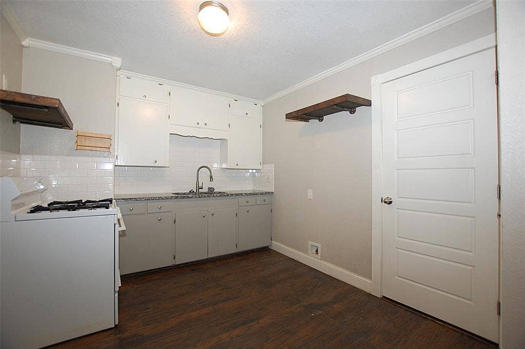 106 W Church Street, Crandall, TX 75114 106 W Church Street, Crandall, TX 75114