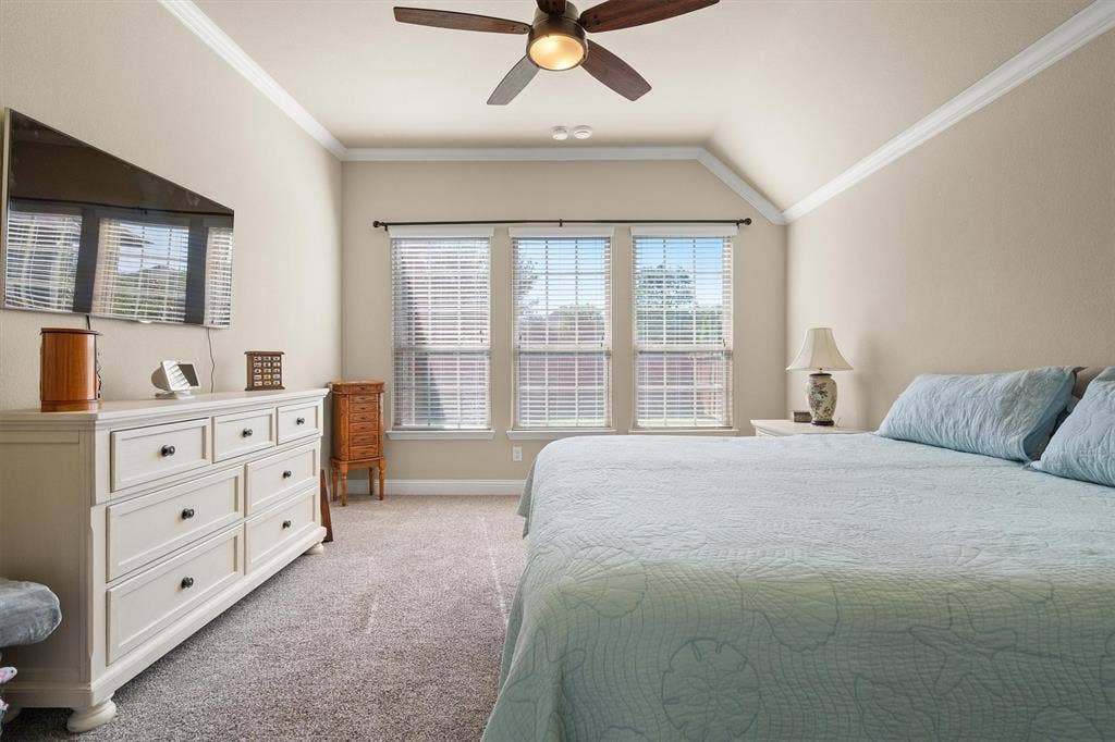 604 Satinwood Lane, Euless, TX 76039 604 Satinwood Lane, Euless, TX 76039