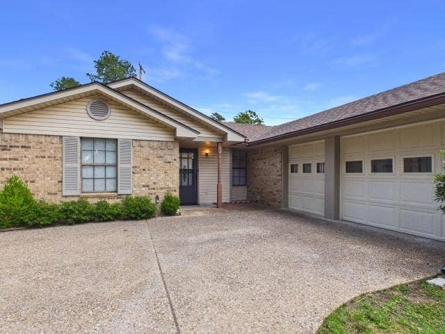 782 Southwood Drive, Athens, TX 75751 782 Southwood Drive, Athens, TX 75751
