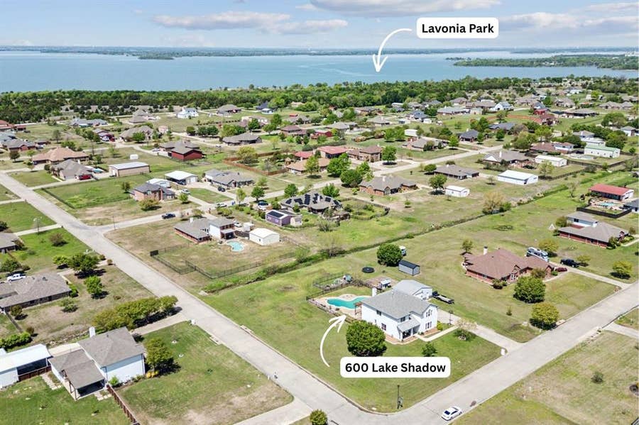 Property photo for 600 Lake Shadow Drive, Lavon, TX