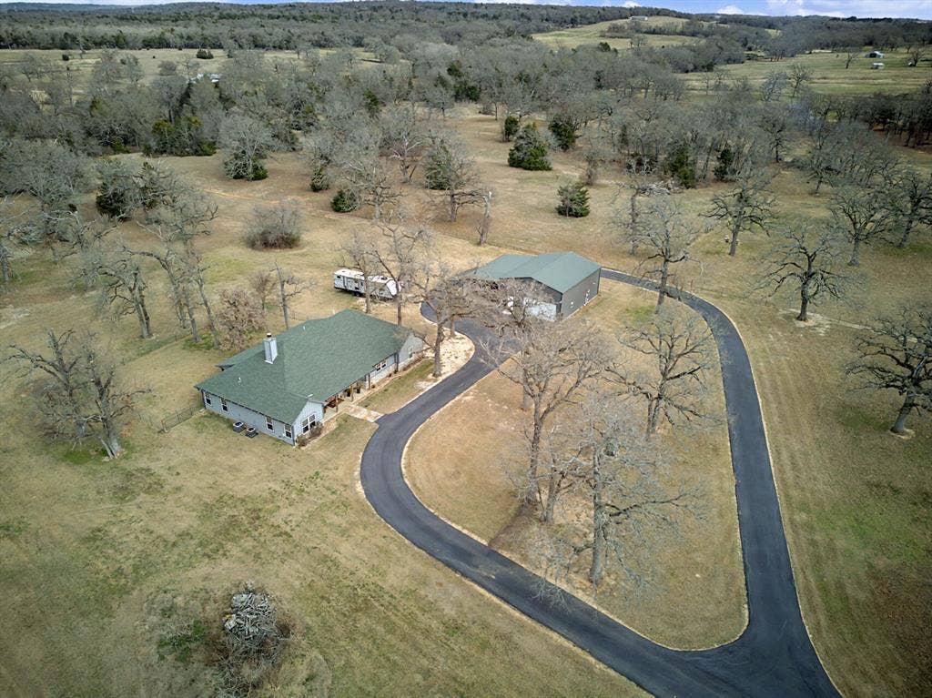 9748 County Road 1200, Athens, TX 75751 9748 County Road 1200, Athens, TX 75751