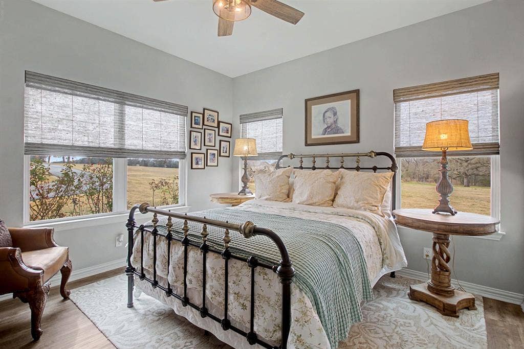 9748 County Road 1200, Athens, TX 75751 9748 County Road 1200, Athens, TX 75751