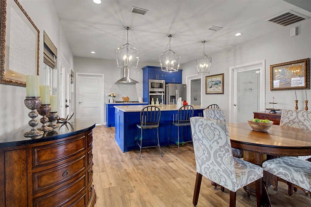 9748 County Road 1200, Athens, TX 75751 9748 County Road 1200, Athens, TX 75751