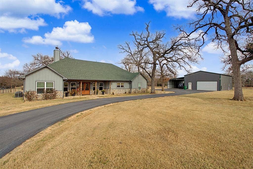 9748 County Road 1200, Athens, TX 75751 9748 County Road 1200, Athens, TX 75751