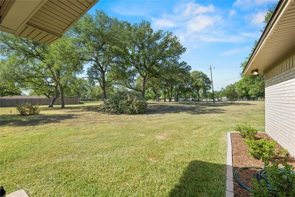501 Brint Lane, Robinson, TX 76706 501 Brint Lane, Robinson, TX 76706