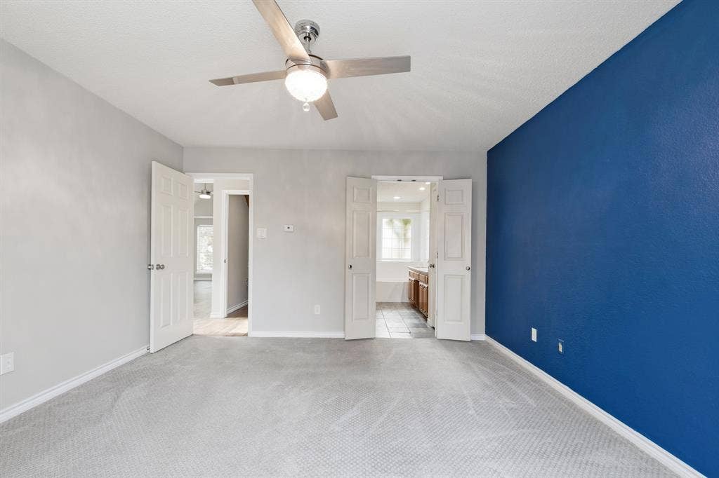 2927 S Bend Drive, Dallas, TX 75229 2927 S Bend Drive, Dallas, TX 75229
