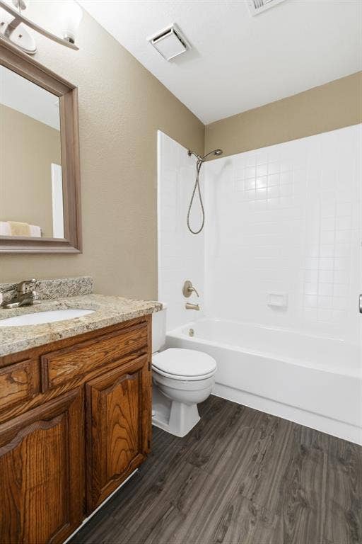 2927 S Bend Drive, Dallas, TX 75229 2927 S Bend Drive, Dallas, TX 75229