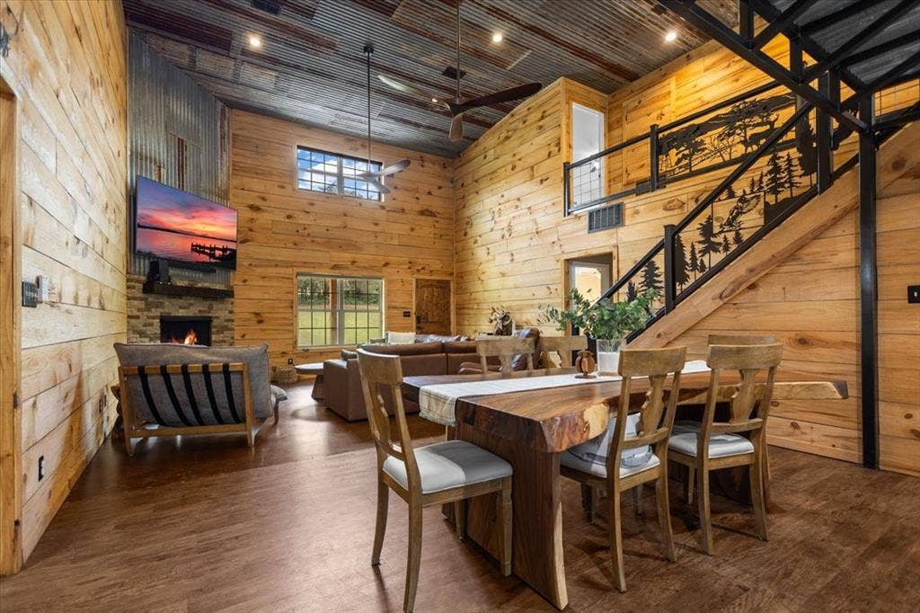 15434 County Road 434, Lindale, TX 75771 15434 County Road 434, Lindale, TX 75771