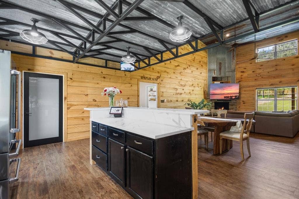 15434 County Road 434, Lindale, TX 75771 15434 County Road 434, Lindale, TX 75771