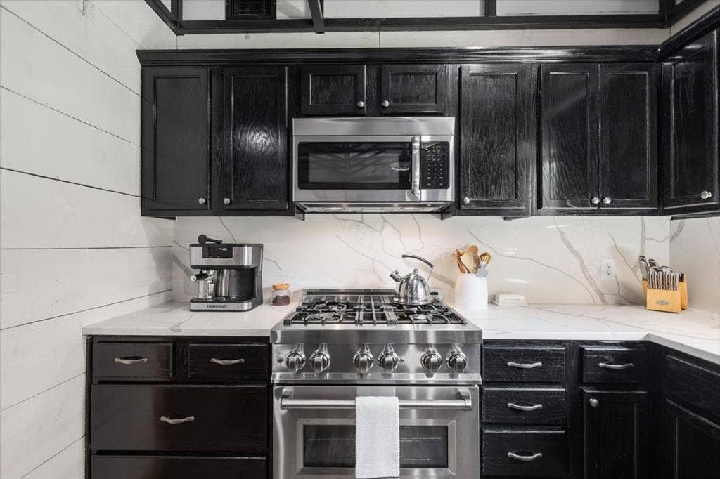 15434 County Road 434, Lindale, TX 75771 15434 County Road 434, Lindale, TX 75771