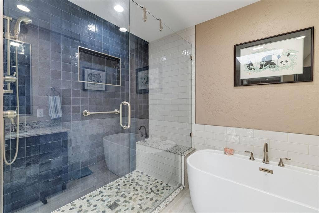 5812 Gallant Fox Lane, Plano, TX 75093 5812 Gallant Fox Lane, Plano, TX 75093