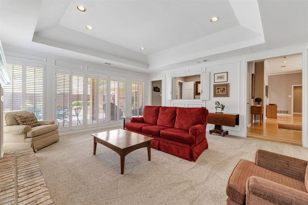 5812 Gallant Fox Lane, Plano, TX 75093 5812 Gallant Fox Lane, Plano, TX 75093