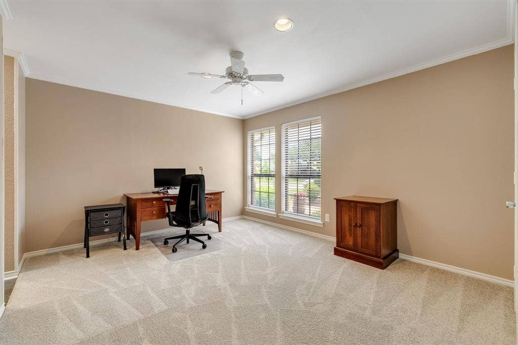 5812 Gallant Fox Lane, Plano, TX 75093 5812 Gallant Fox Lane, Plano, TX 75093
