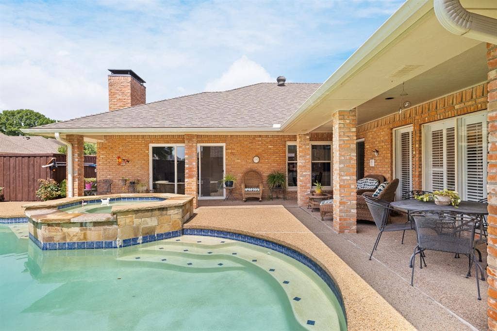 5812 Gallant Fox Lane, Plano, TX 75093 5812 Gallant Fox Lane, Plano, TX 75093