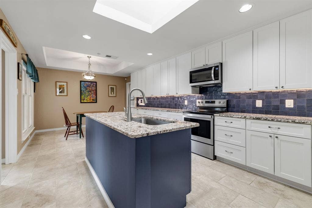 5812 Gallant Fox Lane, Plano, TX 75093 5812 Gallant Fox Lane, Plano, TX 75093