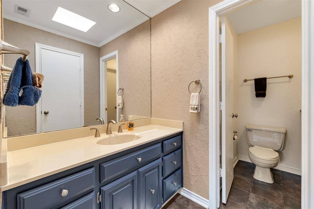 5812 Gallant Fox Lane, Plano, TX 75093 5812 Gallant Fox Lane, Plano, TX 75093