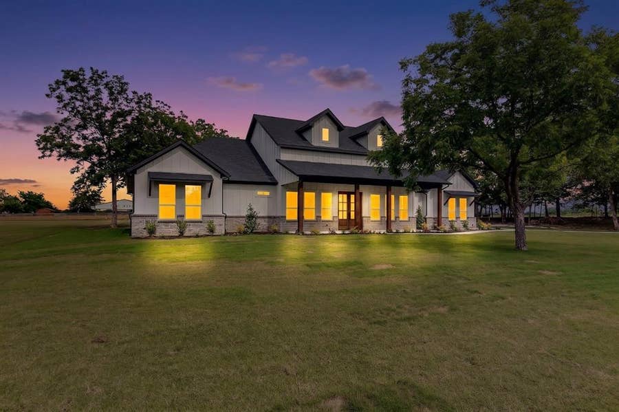 Property photo for 9080 County Road 669, Blue Ridge, TX