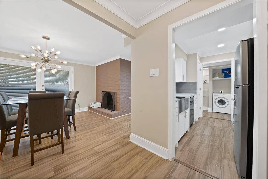 5904 Sandhurst Lane, #145, Dallas, TX 75206 5904 Sandhurst Lane, #145, Dallas, TX 75206