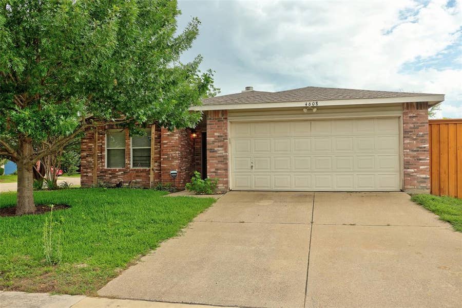 Property photo for 4608 Cedar Crest Drive, McKinney, TX