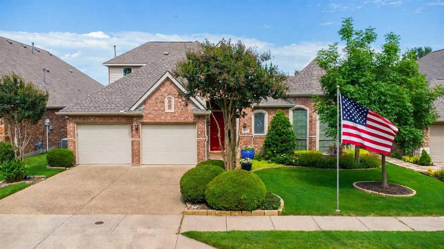 Property photo for 613 Pelican Hills Drive, Fairview, TX