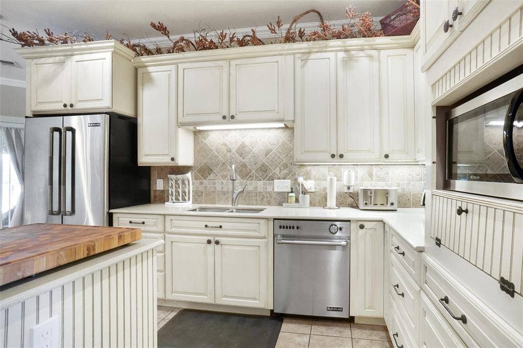 13340 John Day Road, Haslet, TX 76052 13340 John Day Road, Haslet, TX 76052