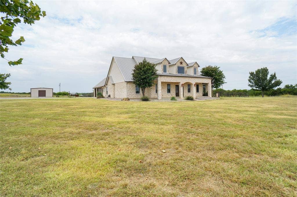 13340 John Day Road, Haslet, TX 76052 13340 John Day Road, Haslet, TX 76052
