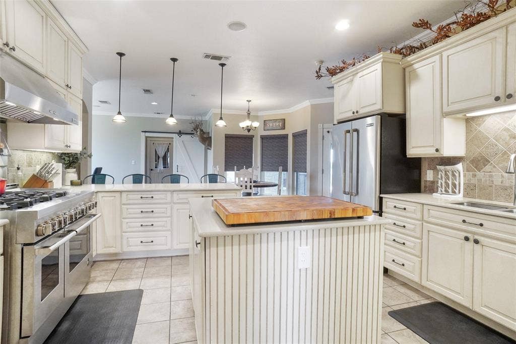 13340 John Day Road, Haslet, TX 76052 13340 John Day Road, Haslet, TX 76052