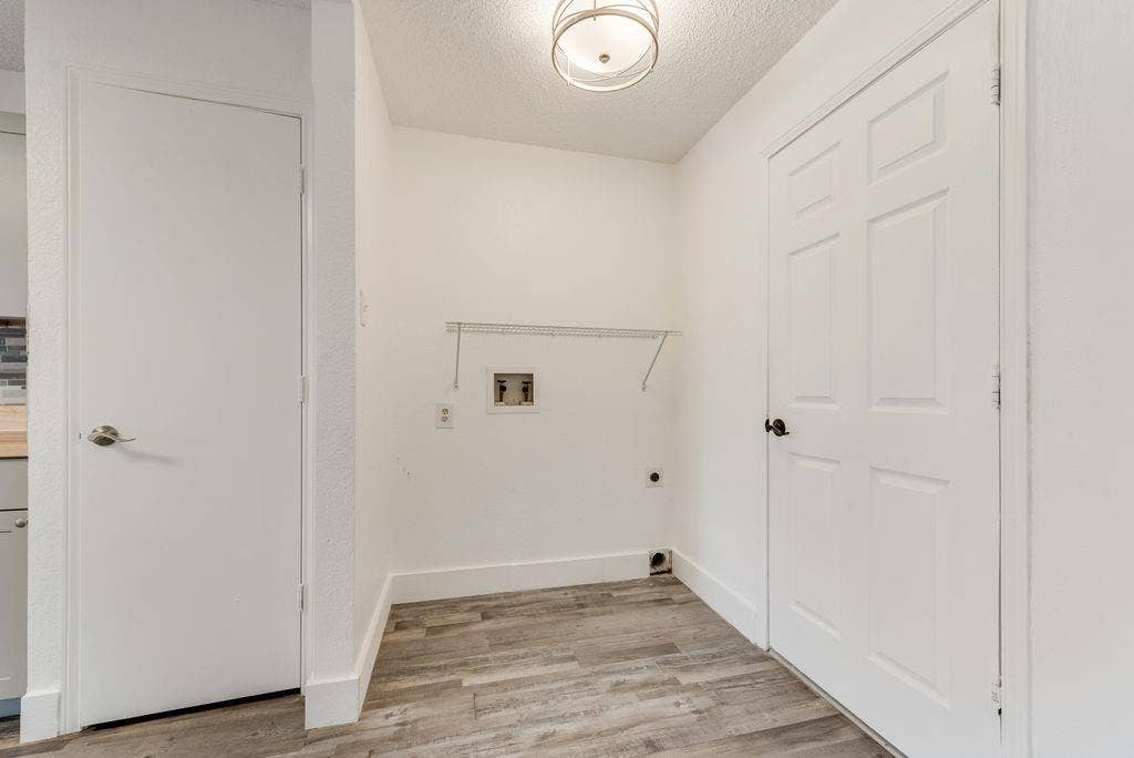 3517 Sachse Road, Sachse, TX 75048