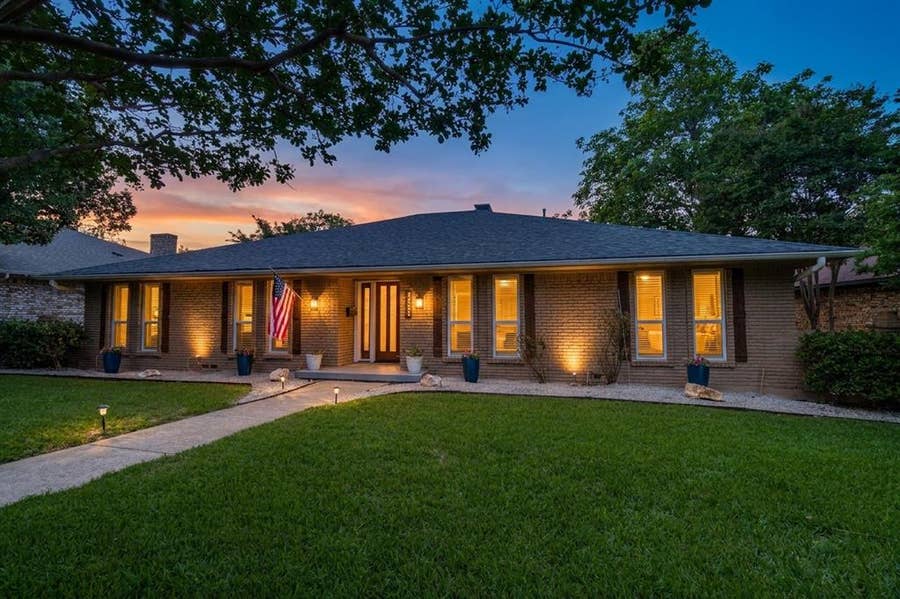 Property photo for 9552 Timberleaf Drive, Dallas, TX