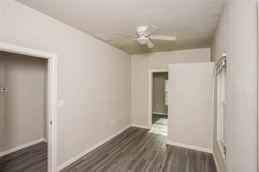 2402 Summer Avenue, Waco, TX 76708 2402 Summer Avenue, Waco, TX 76708