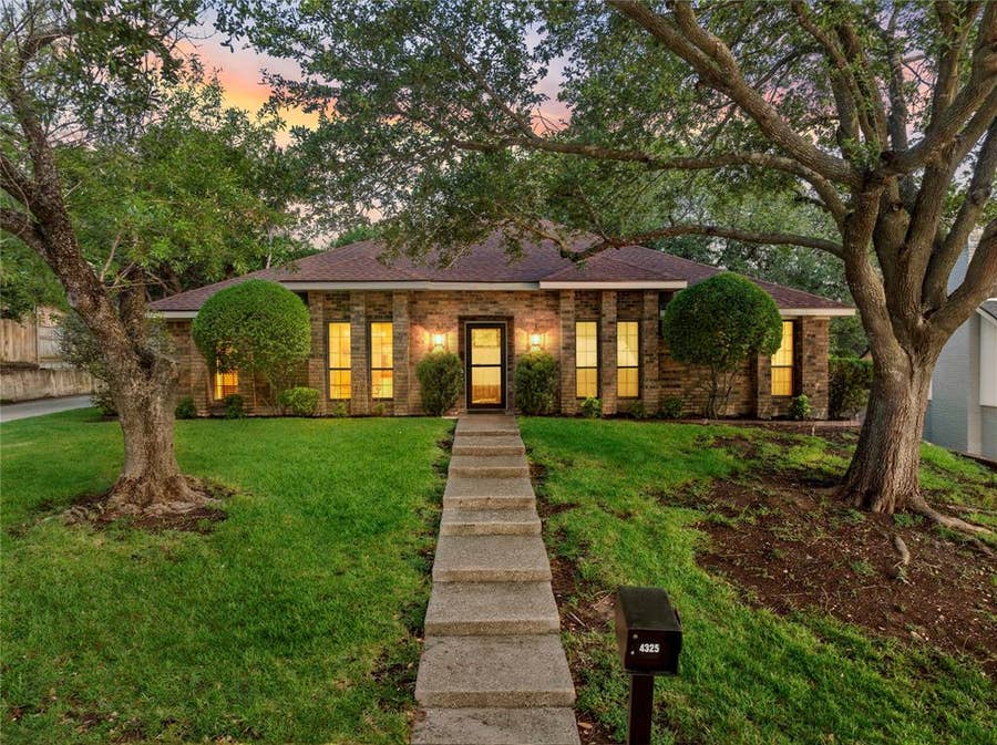 Property photo for 4325 Green Point Drive, Waco, TX
