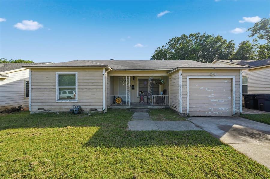 Property photo for 1905 Bell Street, Waco, TX